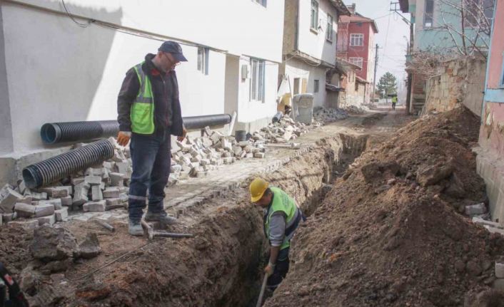 Göveçci Mahallesi’nin alt yapısı güçleniyor