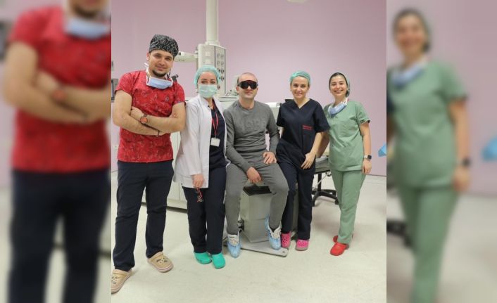 Göz ülserinden 20 saniyede lazer ile kurtuldu