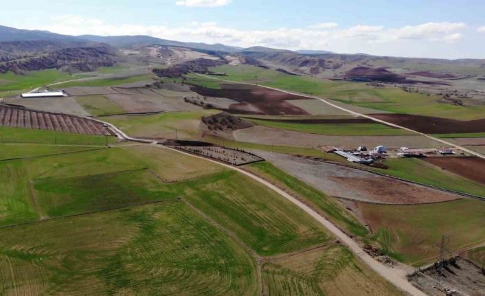 Haftalardır kurak geçiyordu, yağışlar çiftçiyi mutlu etti: "Bu yağışlar bize ilaç oldu"