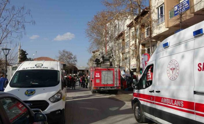 Hatay’dan Burdur’a gelen depremzede evinde ölü bulundu