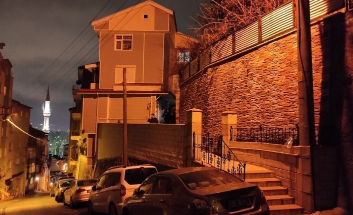 İlaç içtikten sonra alkol alınca intihar ettiğinden şüphelenildi