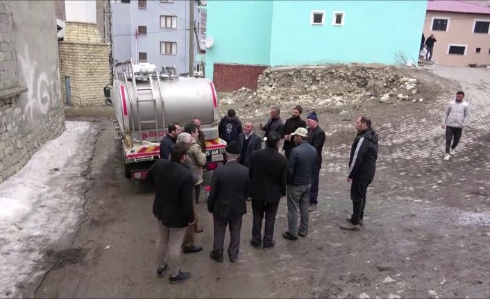 İspir’de hayata geçirilen soğuk süt zinciri projesi üreticilerin yüzünü güldürüyor