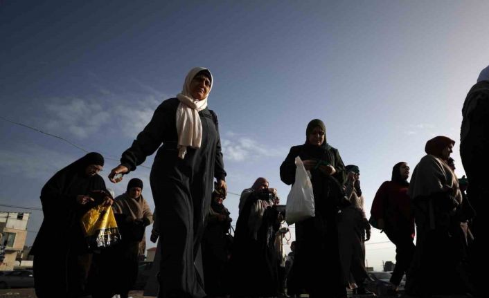 İsrail’den Mescid-i Aksa’ya geçmek isteyen Batı Şerialılara karşı yoğun önlem