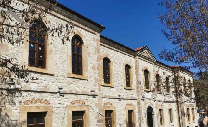 İvrindi tarihine sahip çıkıyor