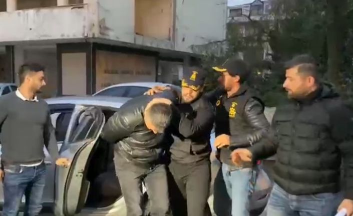 İYİ Parti İstanbul İl Başkanlığına isabet eden mermiyi sıkan şahıs Asayiş Şube’ye getirildi