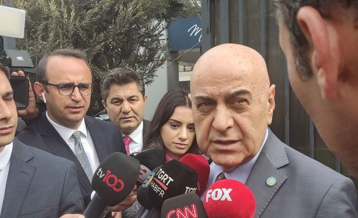 İYİ Partili Paçacı: “Biz masadan kalkmadık, kaldırıldık diyebiliriz”