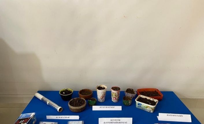 Jandarma ve Polisten Ortak Uyuşturucu Operasyonu