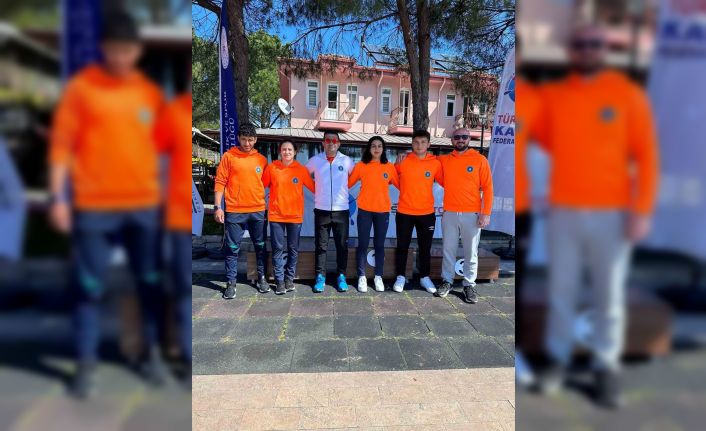 Kanoda en iyiler yine Bursa Büyükşehir Belediyespor’dan