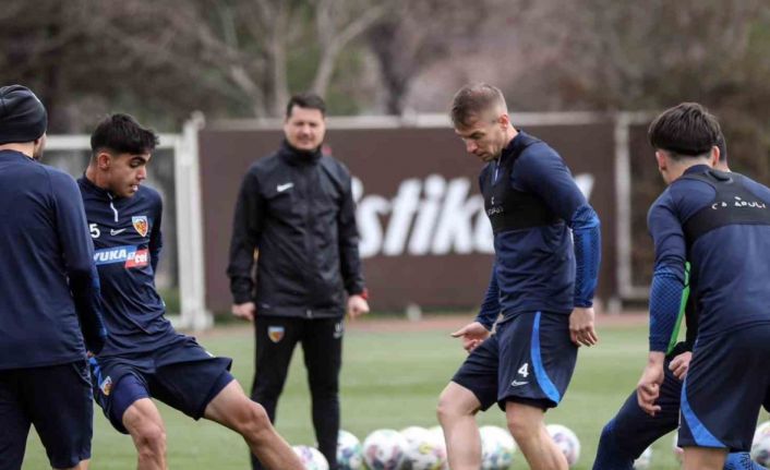 Kayserispor, İstanbul yolcusu