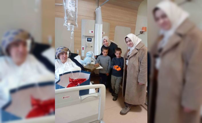 Kent Konseyinden depremzedelere ziyaret