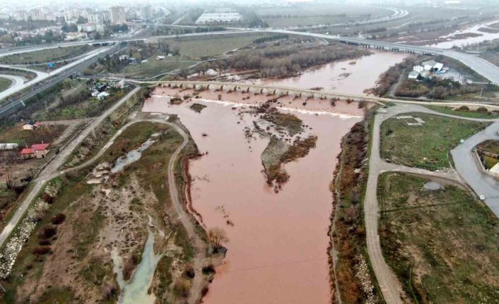 Kızılırmak aslına döndü