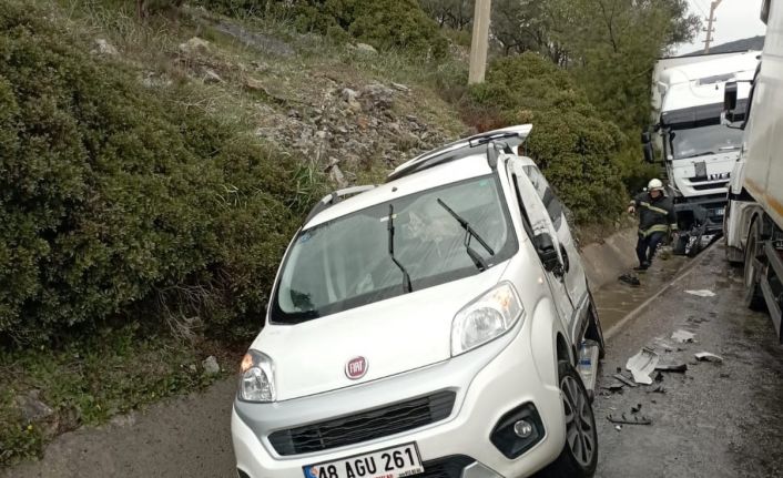 Kuşadası’nda trafik kazası: 1 yaralı