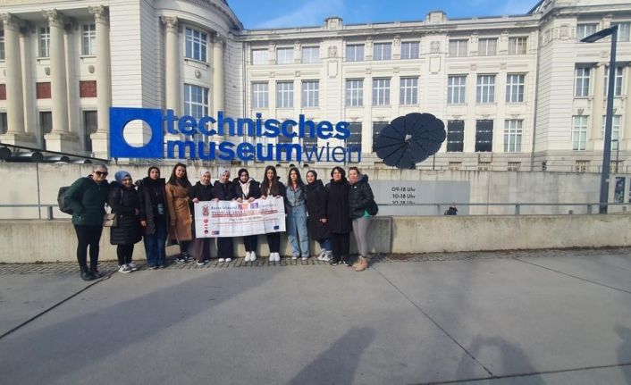 Kütahya Borsa İstanbul Mesleki ve Teknik Anadolu Lisesi öğrencileri Viyana’da