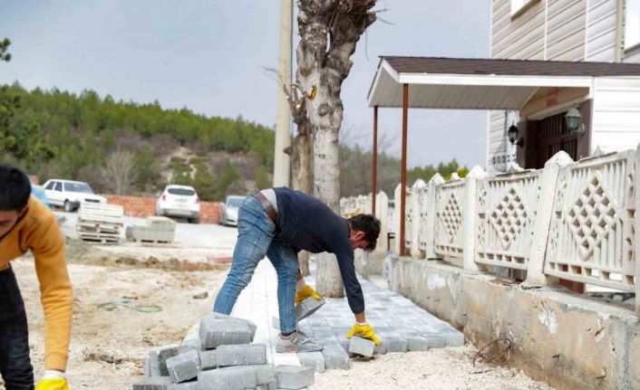 Kütahya’nın 100. Yıl Mahallesi’ne kilit taşı