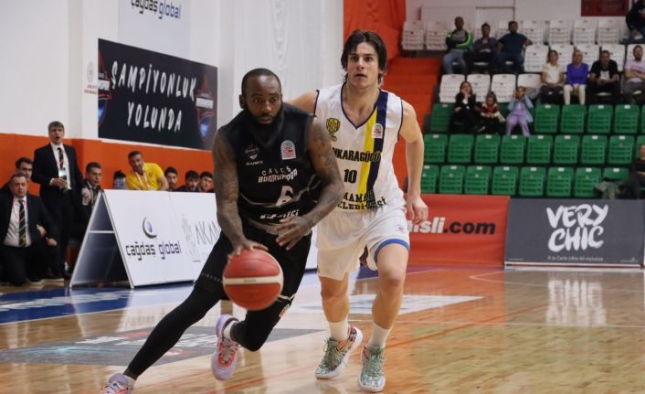 Lider kendi evinde galip geldi