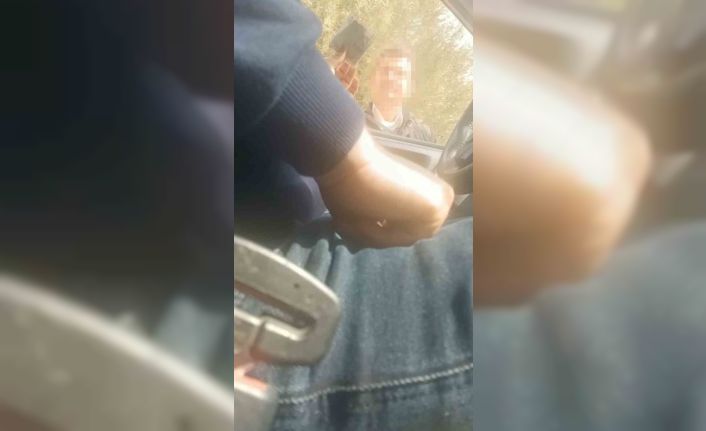 Polisten, sahte otoparkçıya suçüstü