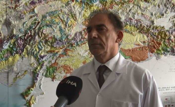 Prof. Dr. Kadıoğlu: "Ankara’nın üzerinden geçen 7’nin, 6’nın üzerinde aktif fay hattı yok"