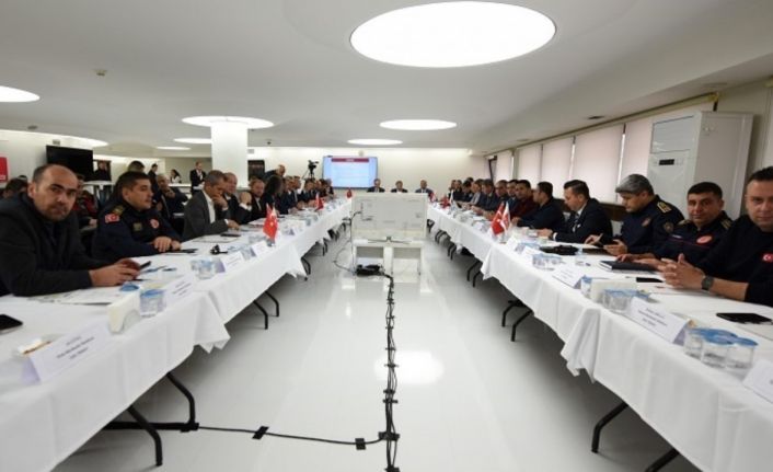 Prof. Dr. Şükrü Karatepe: "İtfaiyecilik mesleğinin iyileştirilmesi konusunda rapor hazırlayacağız"