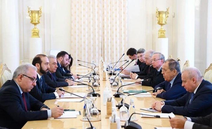 Rusya Dışişleri Bakanı Lavrov: "Batı, Rusya ve Ermenistan’ın arasını bozmaya çalışıyor"