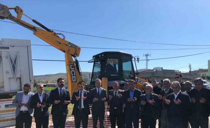 Siirt’te doğal gaz için ilk kazma vuruldu