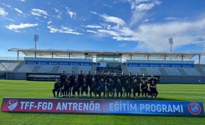 Silopi’den ilk defa bir antrenör UEFA B eğitim programına katıldı