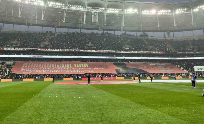 Spor Toto Süper Lig: Beşiktaş: 1 - İstanbulspor: 0 (İlk yarı)