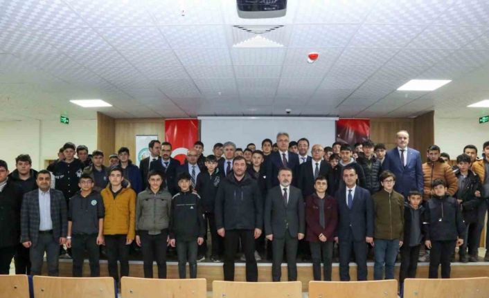 STSO Başkanı Özdemir: “Meslek liselerini ve mesleki eğitimleri, bir sanayici olarak çok önemsiyorum”