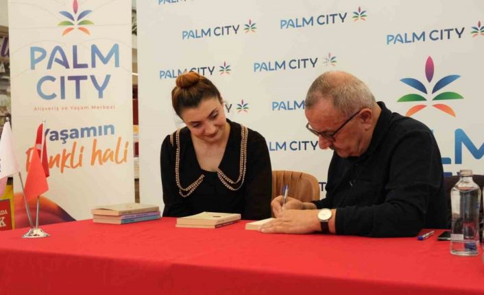 Şükrü Erbaş, Mersin’de şiir severlerle buluştu