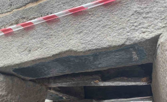 Tarihi Dört Ayaklı Minare karbon fiber ile güçlendirildi