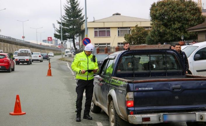 ‘Türkiye Güven Huzur’ uygulaması çerçevesinde aranması bulunan bin 533 kişi yakalandı