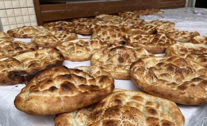 Türkiye’de genelinde fiyatı 10 TL olarak açıklanan pide Çankırı’da 7,5 TL’ye satılacak