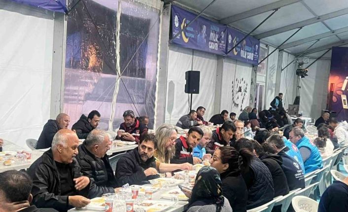 Uçar Hatay’da gönüllere dokunuyor