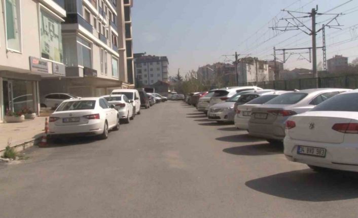 Vatandaşın ’ışıklandırma’ isteğini Maltepe Belediyesi ‘AK Partilisiniz’ diyerek reddetti