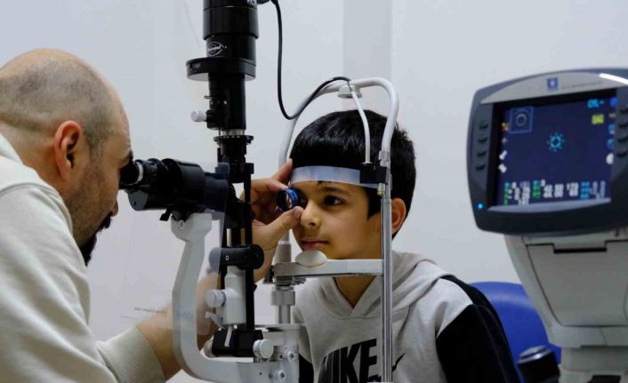 Yozgat’ta öğrenciler göz taramasından geçiriliyor