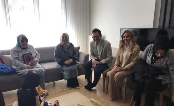 AK Parti İstanbul’dan rekor hedef: Hafta sonu 1 milyon hane ziyaret ediliyor