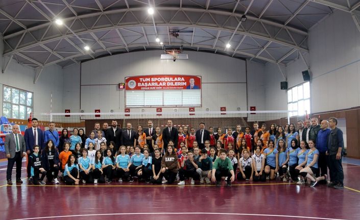 Akçaabat’ta çocuklara ve gençlere yönelik sportif ve kültürel etkinlikler devam ediyor