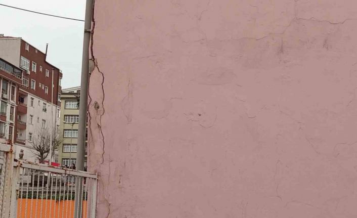 Bahçelievler’de bir ortaokulda korkutan manzara