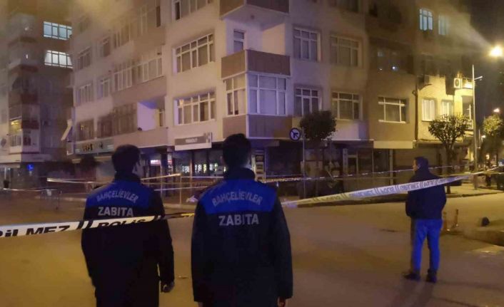 Bahçelievler’de kolonlarından ses gelen 46 yıllık bina tahliye edildi