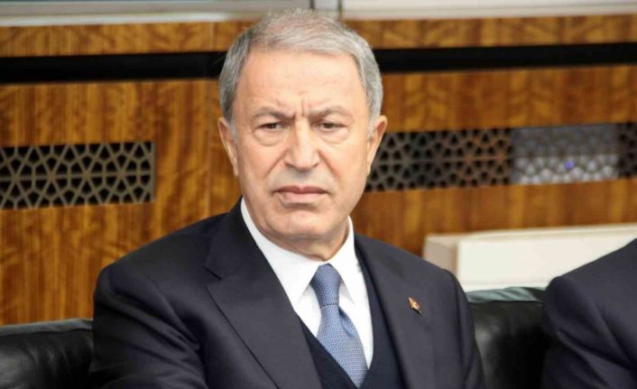 Bakan Akar: "Şu anda terör örgütü ciddi bir sıkıntı içerisinde, katılımlar sıfır, kaçışlar çoğaldı"