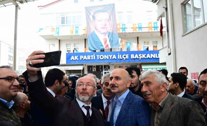 Bakan Karaismailoğlu: "Türkiye’de iki şey bitmez; bir AK Parti’nin icraatleri, iki CHP’nin yalanları"