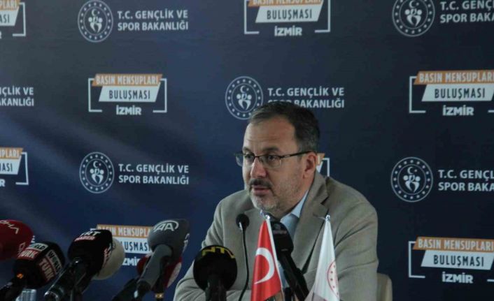 Bakan Kasapoğlu, İzmir’de basın mensuplarıyla buluştu