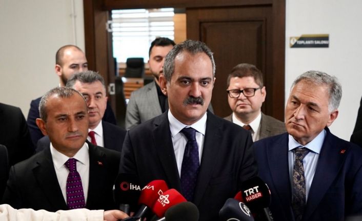 Bakan Özer: “Eğitime sadece temel ve ortaöğretim olarak değil, bütün olarak bakıyoruz”