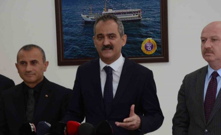 Bakan Özer: "Yıl sonuna kadar tüm köy okullarını hızlı bir şekilde köy yaşam merkezine çevirmeyi hedefliyoruz"