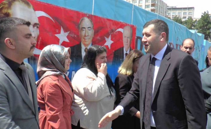 Baki Ersoy: “Milliyetçi Hareket Partisi her gittiğimiz yerde inanılmaz bir teveccüh görmektedir”