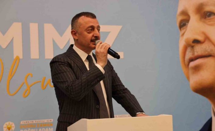 Başkan Büyükakın: "İlk turda yüzde 54 alacağız, Togg’una iddiaya girmeye hazır mısınız"