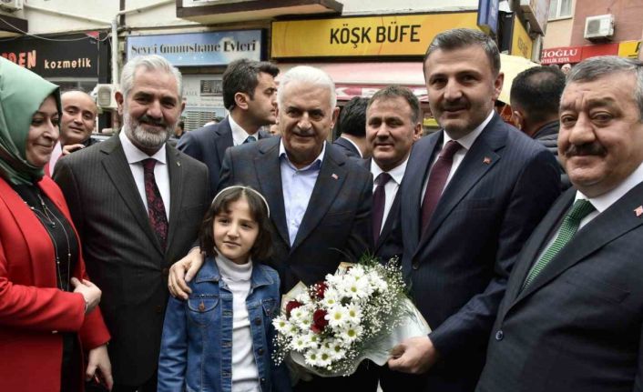 Binali Yıldırım: "Oyun çok açık, bölücü terör örgütünü meşrulaştırmaktır"