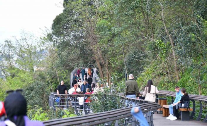 Boztepe seyir terası ve yürüyüş yoluna yoğun ilgi