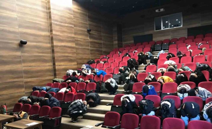 Büyükşehir, KAYMEK Değer Gençlik’te "Afet Bilinci ve İlk 72 Saat" Semineri