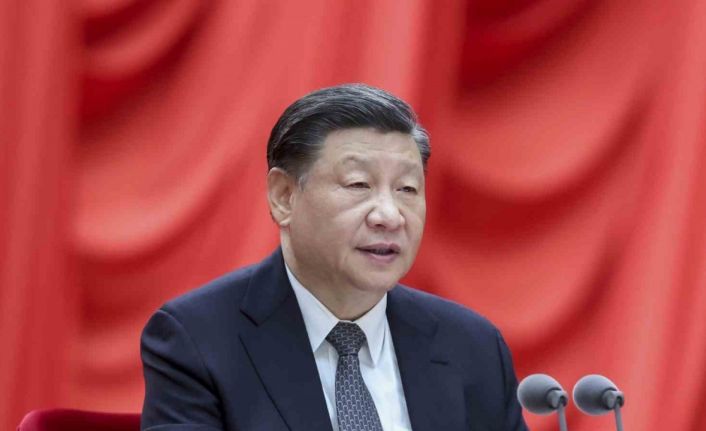 Çin Devlet Başkanı Xi Jinping, Ukraynalı mevkidaşı Zelenskiy ile görüştü