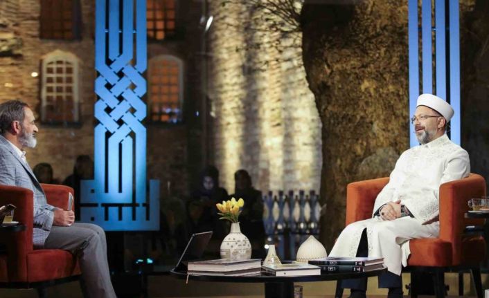 Diyanet İşleri Başkanı Erbaş: “Ne mutlu Ramazan ayını en güzel şekilde değerlendirmiş olan Müslümanlara”